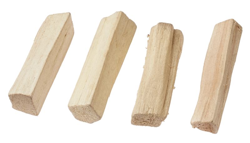 Holz-Stücke  6cm , 30 gr.